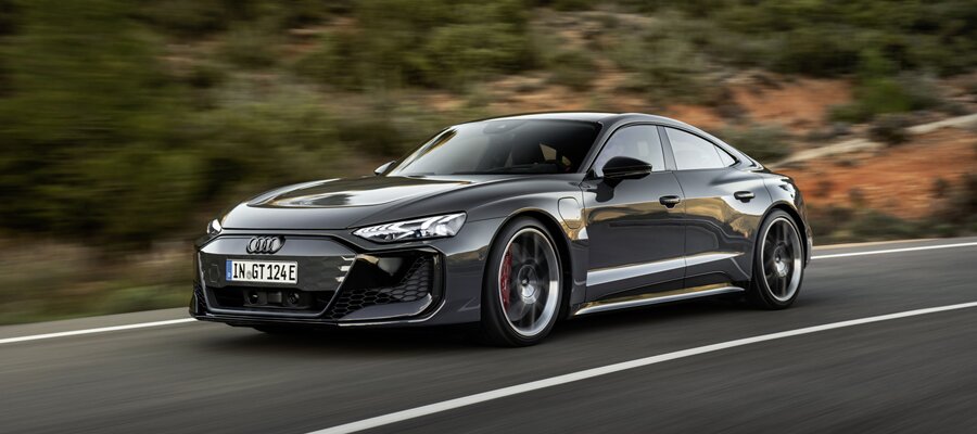 8075_s-etron_GT.jpg